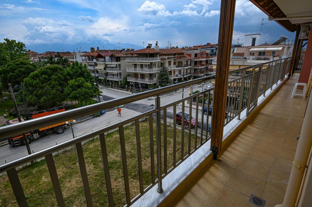 Four Seasons 2 Apartment Paralia Katerinis Bagian luar foto