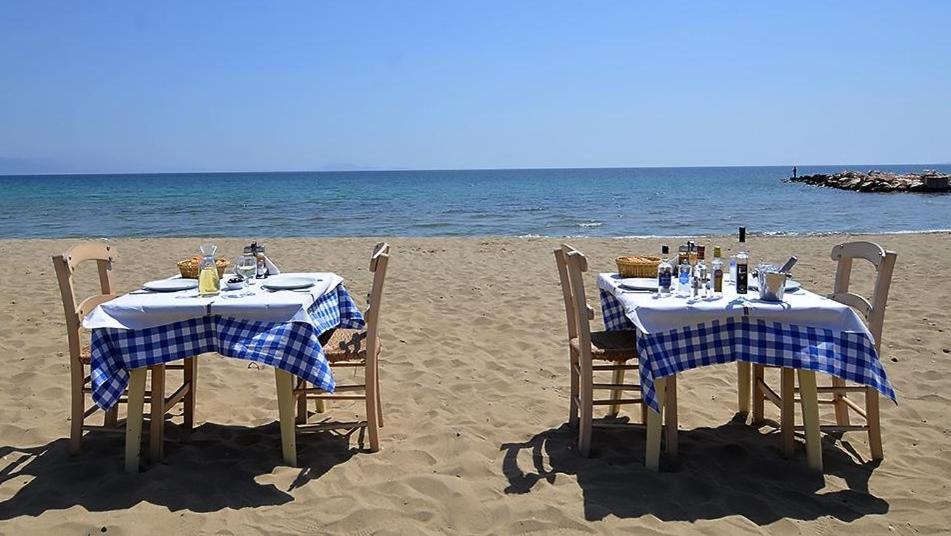 Four Seasons 2 Apartment Paralia Katerinis Bagian luar foto
