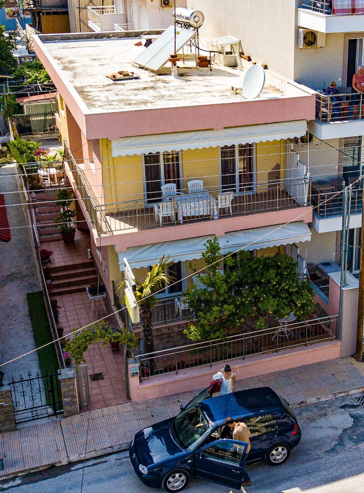 Four Seasons 2 Apartment Paralia Katerinis Bagian luar foto