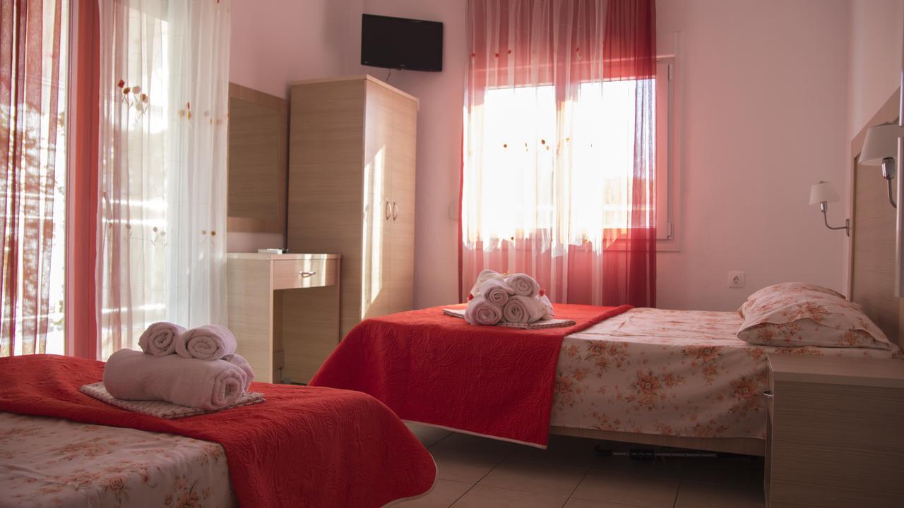Four Seasons 2 Apartment Paralia Katerinis Bagian luar foto